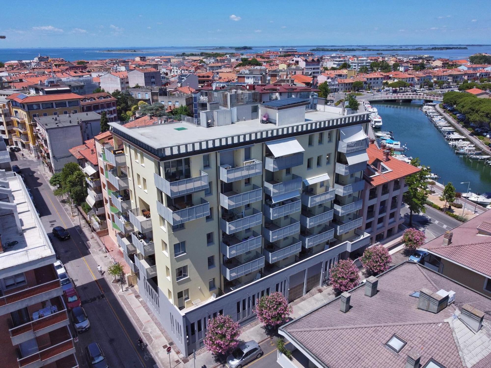 Residence Hotel Hungaria Grado Exterior foto