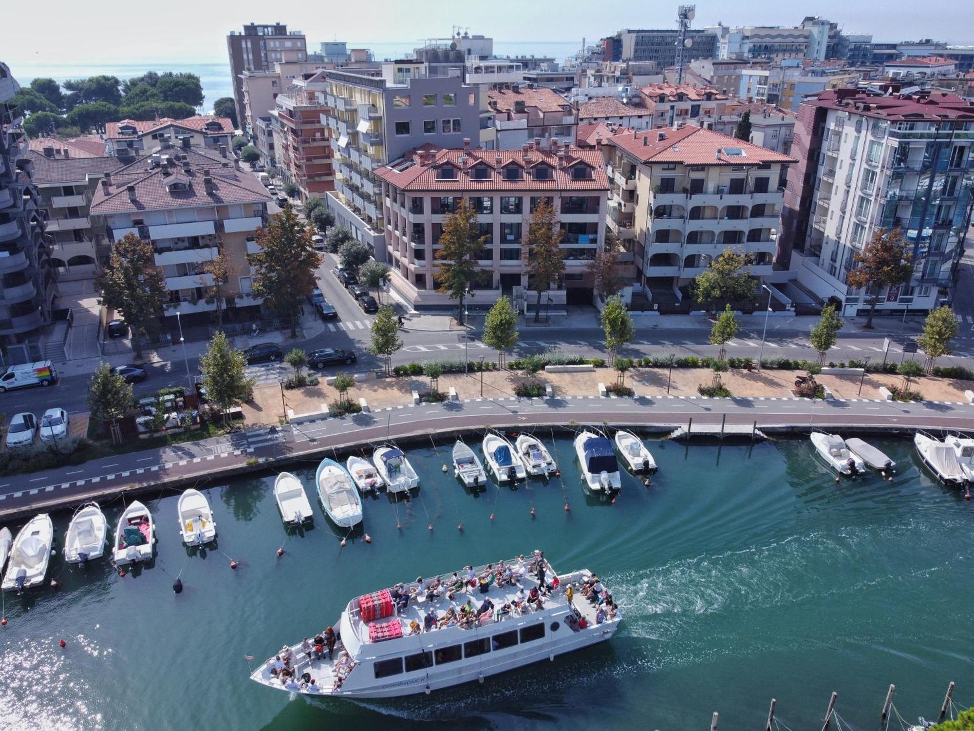 Residence Hotel Hungaria Grado Exterior foto